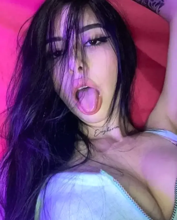 Cemre, Mersin Merkez escort bayan – 4. fotoğraf